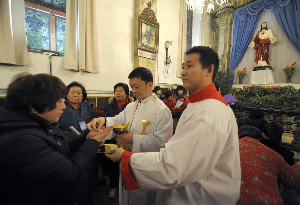 China Orders Churches to Promote the Chinese Communist Party—or Else