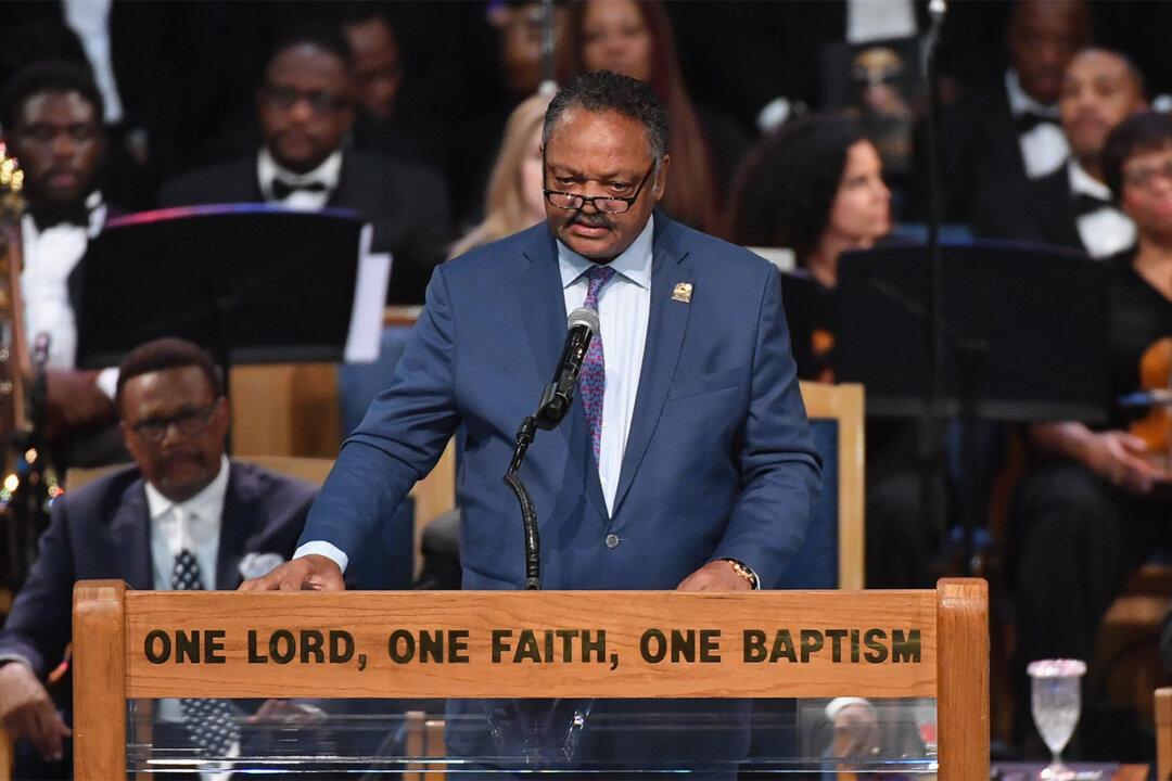 Rev. Jesse Jackson Says He’s Backing Sanders for President