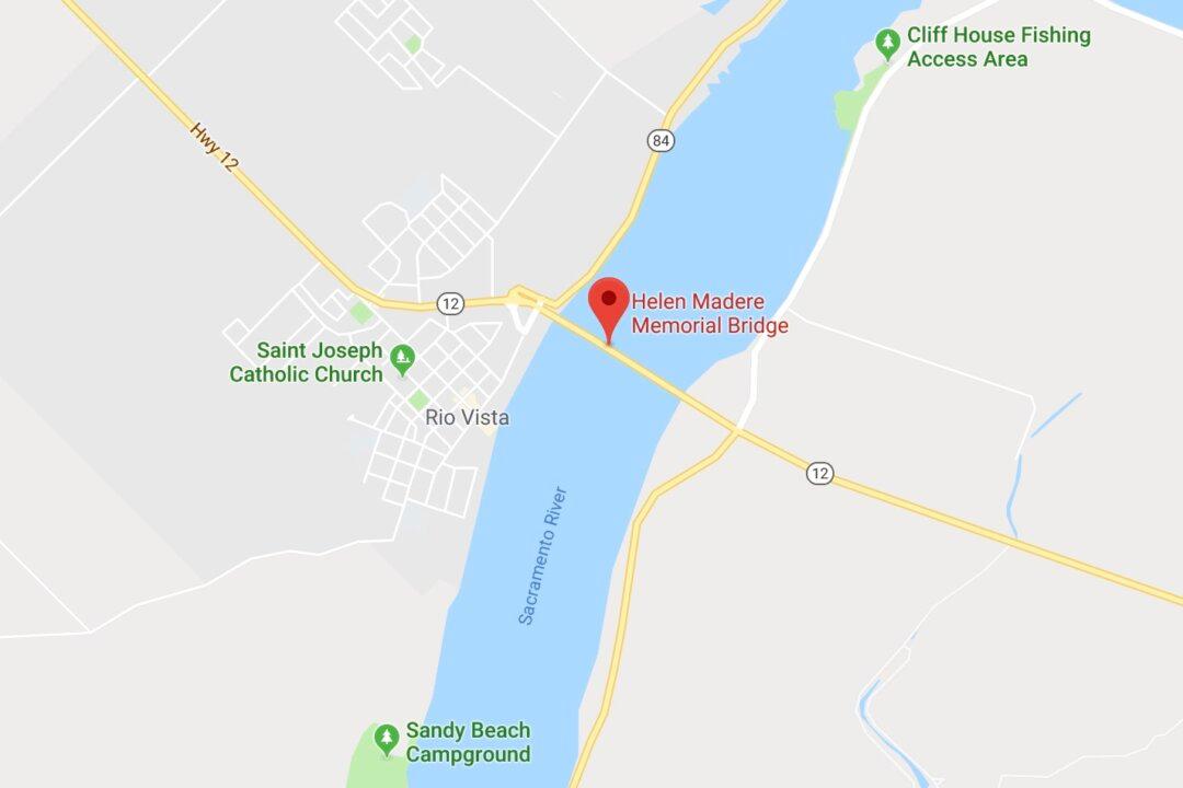 One-Way Traffic Controls on September 4 on Rio Vista Bridge