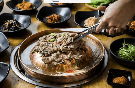 Lunching on Korean Classics