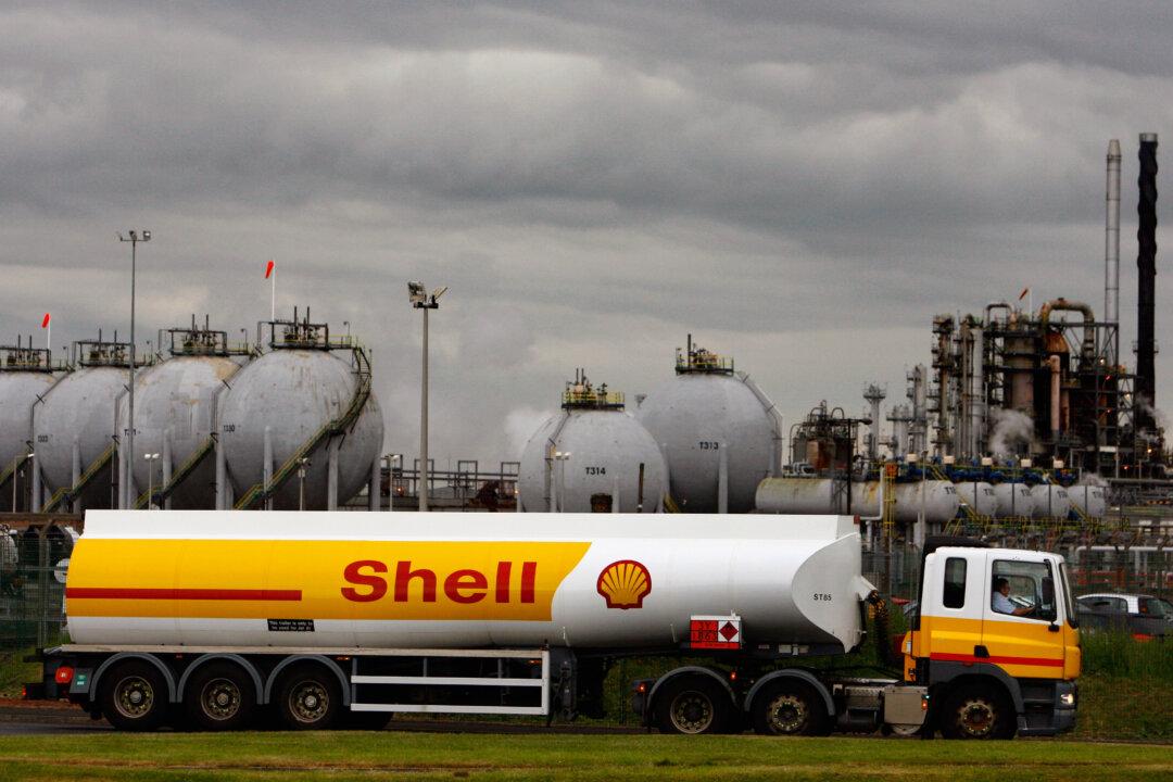 Shell, Eni Facing Massive Corporate Corruption Case Over $1.3 Billion Nigerian Oil Field