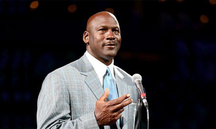 Michael Jordan Opens First of 2 Clinics in North Carolina to Serve Patients With Little or No Health Insurance