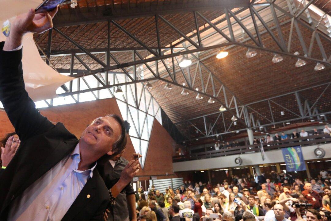 Right-Wing Candidate Bolsonaro Widens Lead in Brazilian Presidential Race: Poll