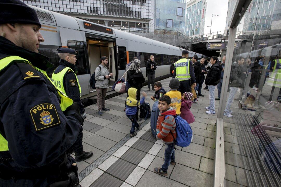 Report Slamming Sweden’s Border Controls Allegedly Suppressed for Fear of Influencing Elections