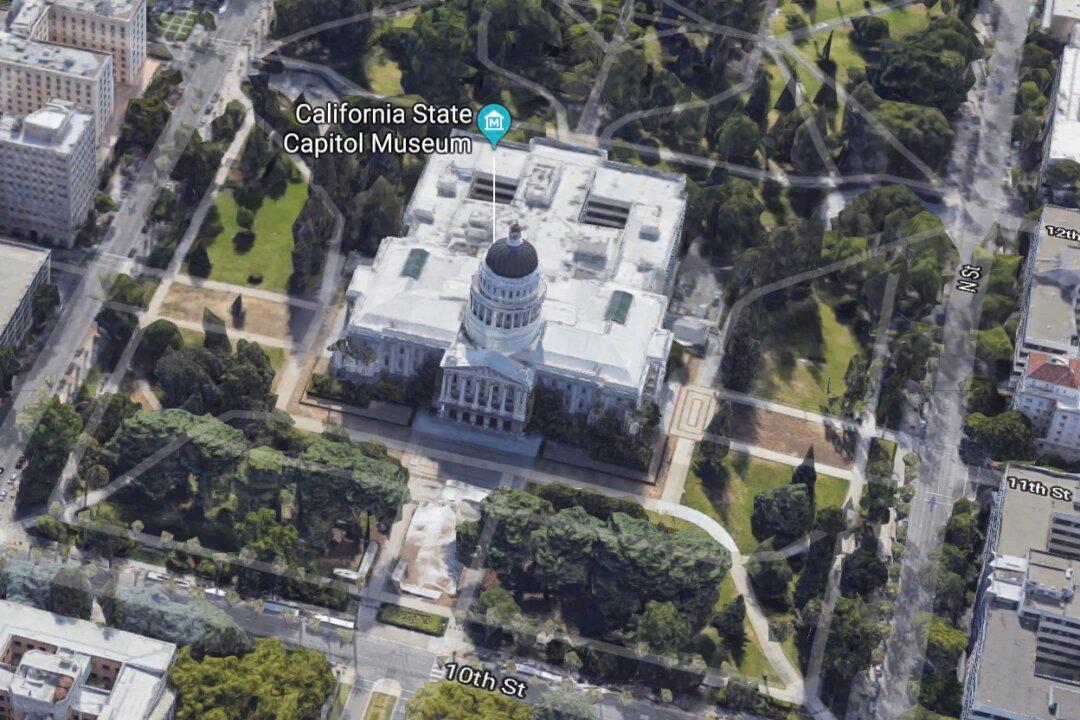 Gov. Brown Signs Bill Requiring Mental Health Professionals Have Suicide Prevention Training