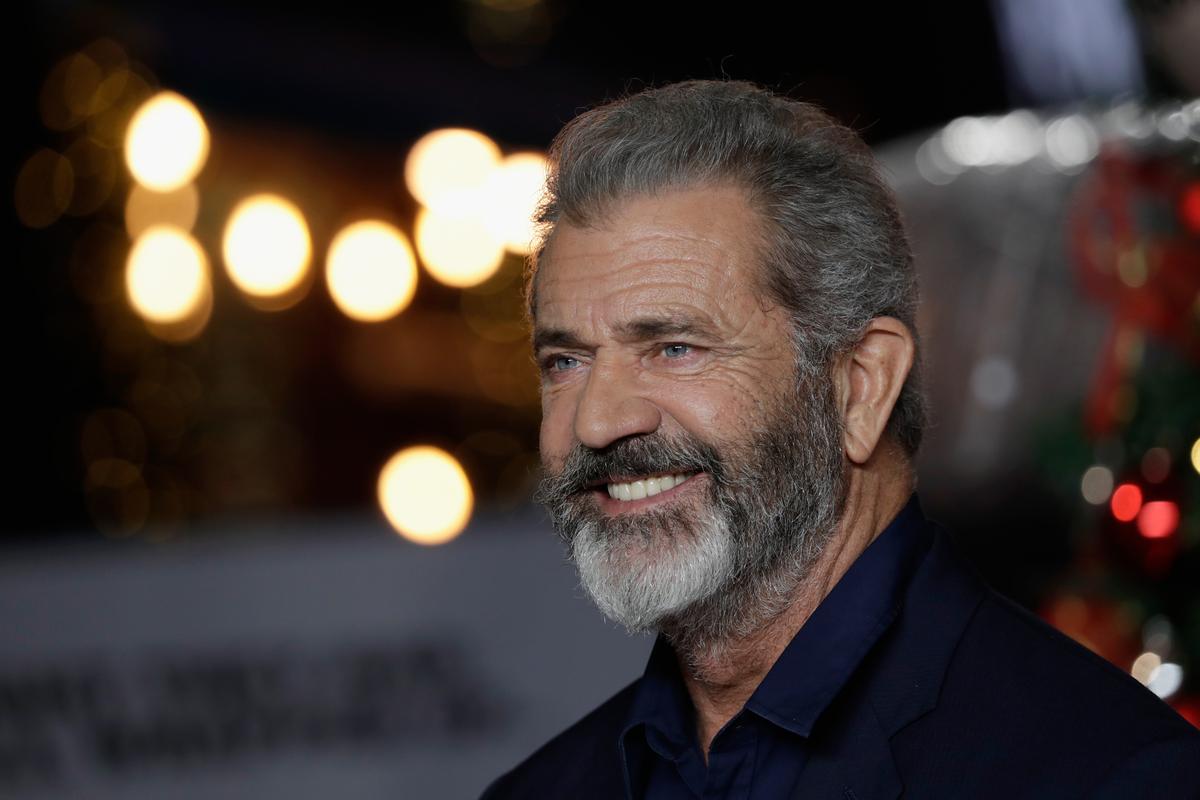 Mel Gibson to Direct and Co-Write ‘The Wild Bunch’ Remake