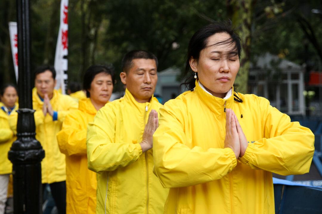 At UN, Falun Dafa Adherents Demand End to 19-Year Persecution