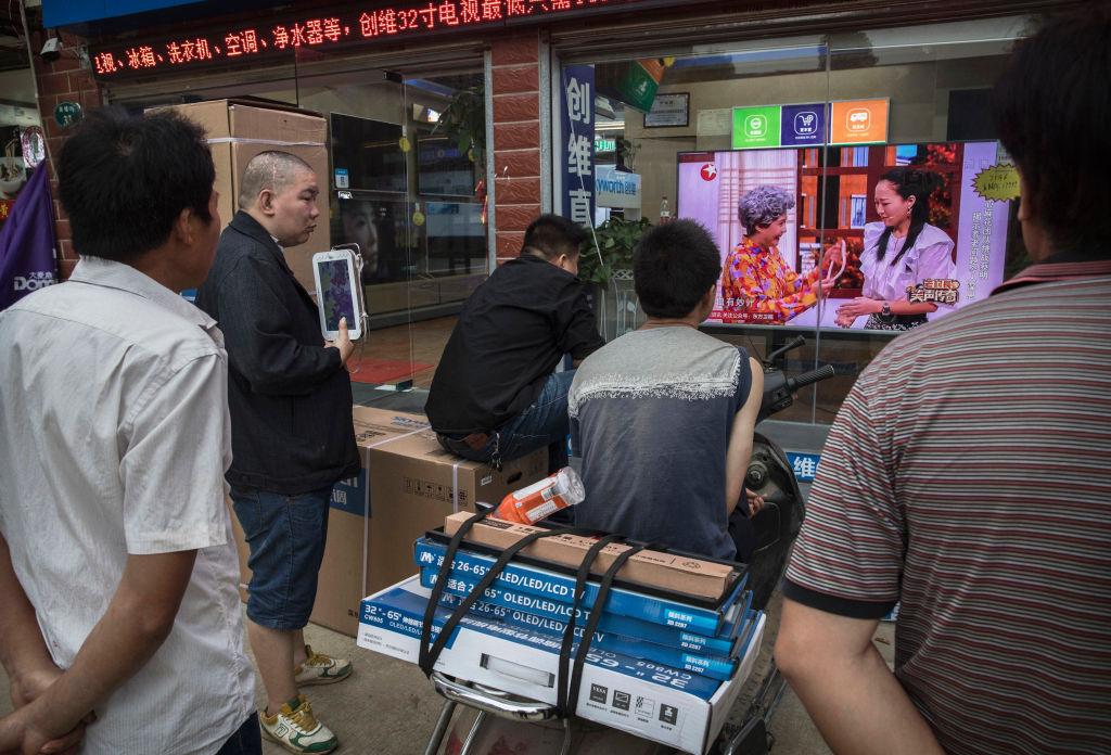 Chinese Regime Increases Control Over TV, Radio Programs, School Textbooks