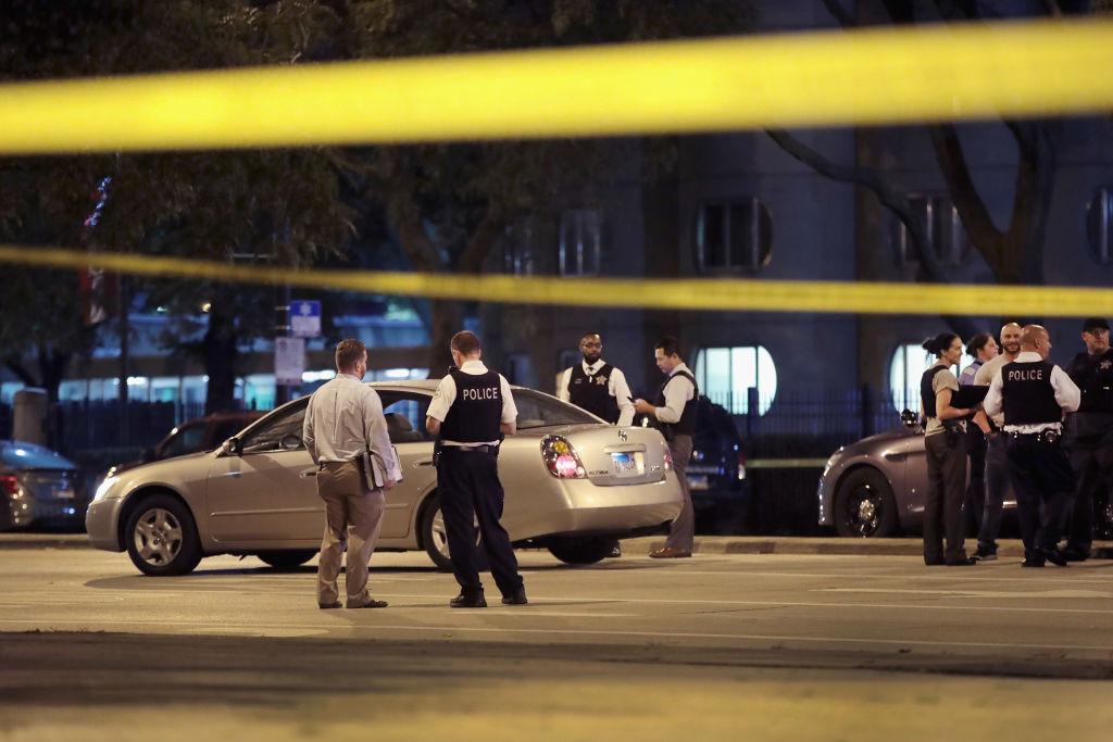 4 Dead, 19 Wounded in Chicago Shootings Over Thanksgiving: Reports