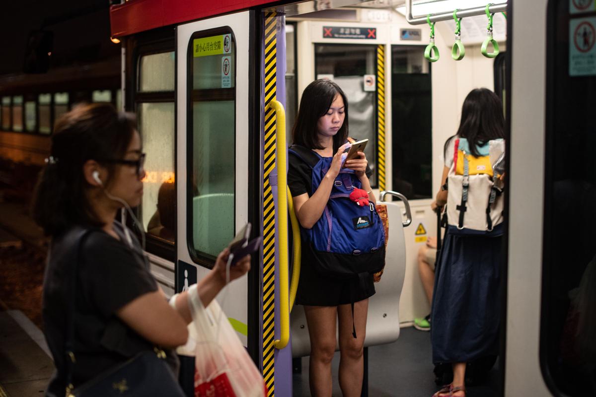 Hong Kong’s Phoenix New Media Receives Third Suspension From Chinese Regime