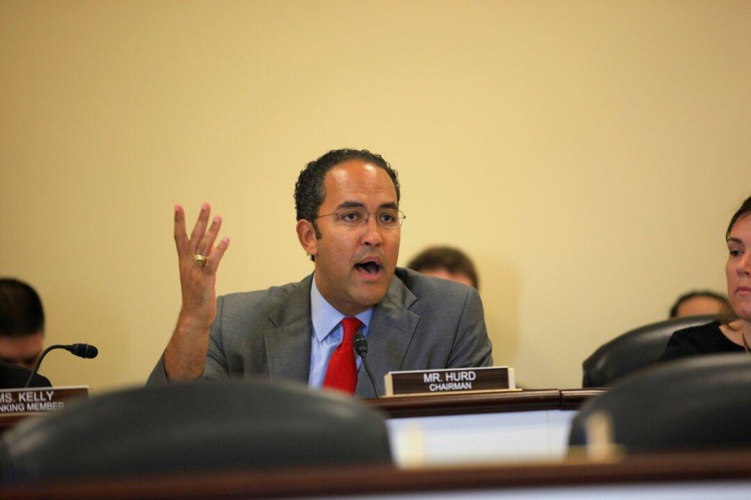 US Needs More Tools to Counter China on IP Transfers, Congress Told