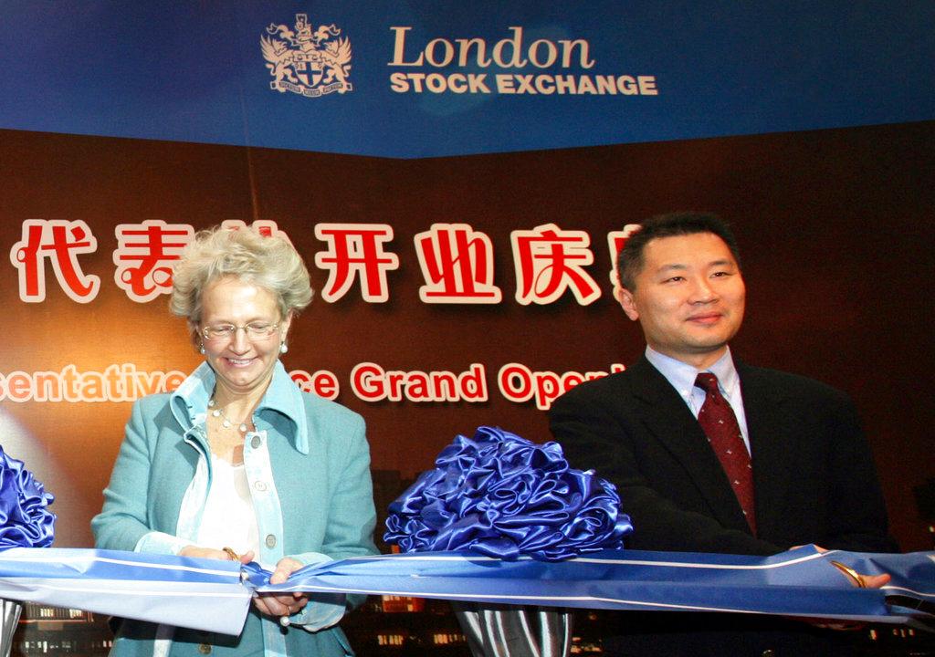 Former Chinese Stock Market Regulator Jailed for Corruption