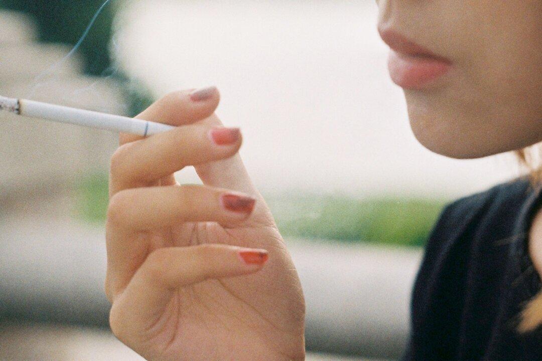 Childhood Secondhand Smoke Exposure Tied to Arthritis in Adulthood