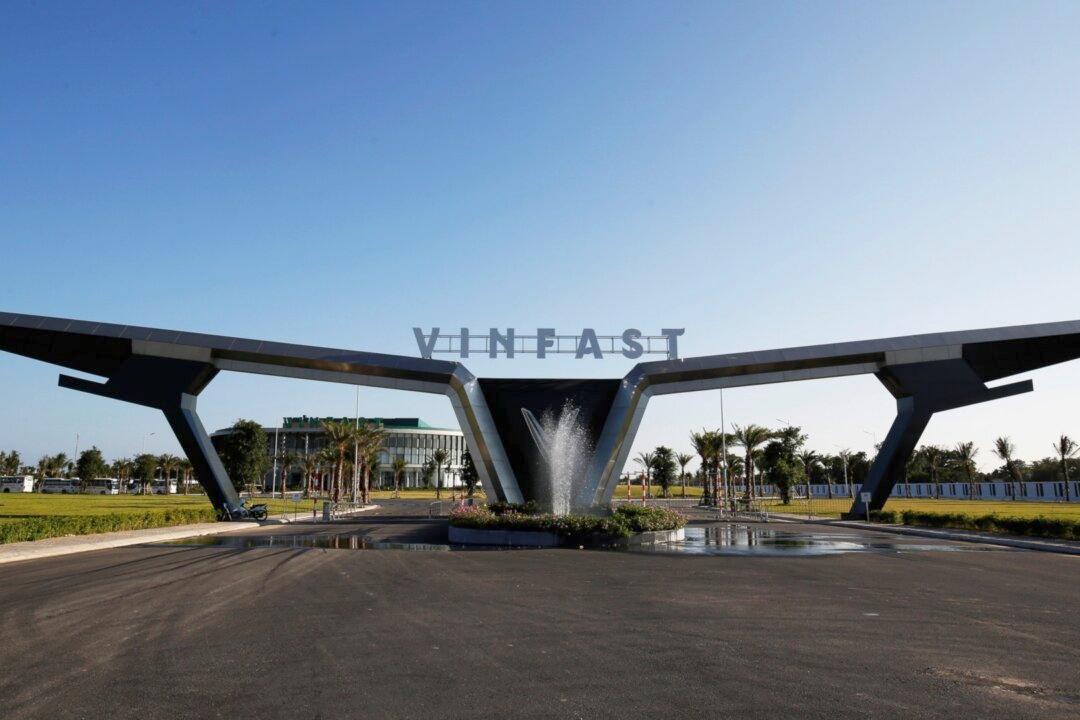 EV Maker Records $623 Million Loss, Has $1.2 Billion in Taxpayer Subsidies Lined Up