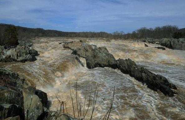 Man Taking Selfie Falls Into Raging Potomac River in Maryland