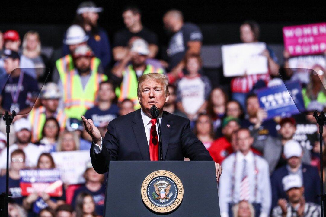 Trump to Sit Down With Tech Giants and Those ‘Dissatisfied’ With Them