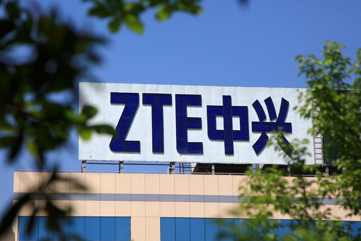 US Judge Says China’s ZTE Violated Probation, Extends Monitor’s Term