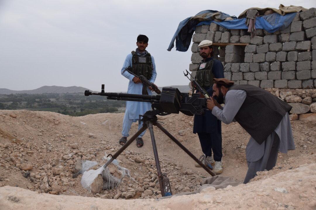 Taliban Attempting to Outdo US in Fighting ISIS in Afghanistan