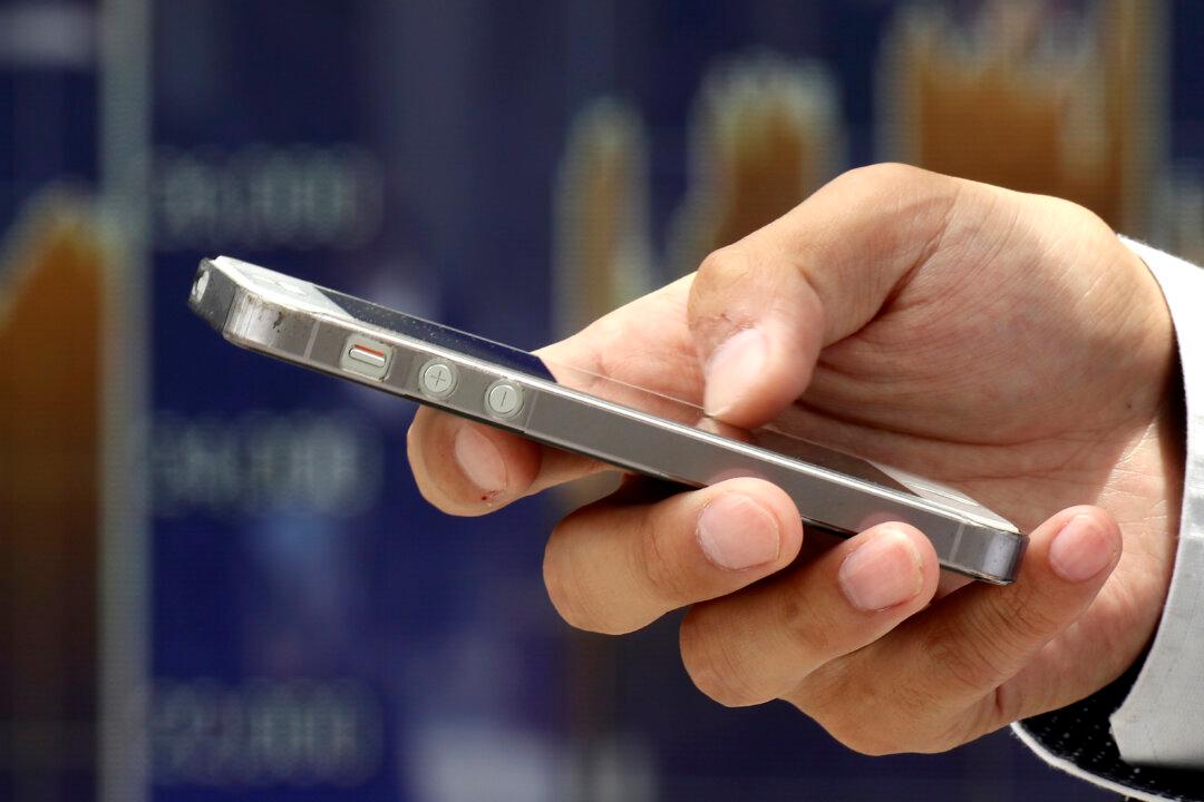 New Zealand Fines Travelers Who Won’t Unlock Secure Devices