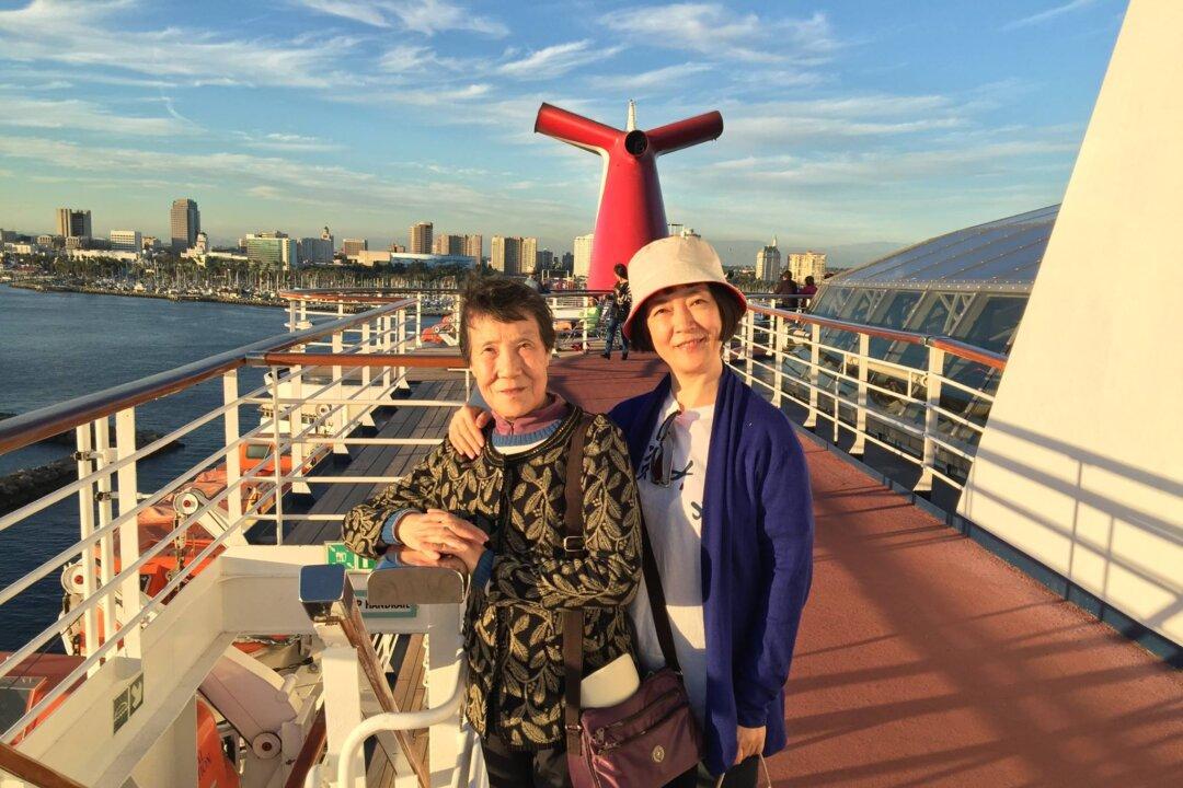 Open Letter to Vice President Pence: Please Protect a Journalist’s Family in China