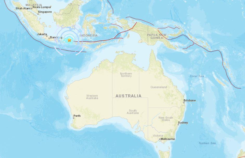 Quake Kills 3 People in Indonesia’s Java, Rattles Bali