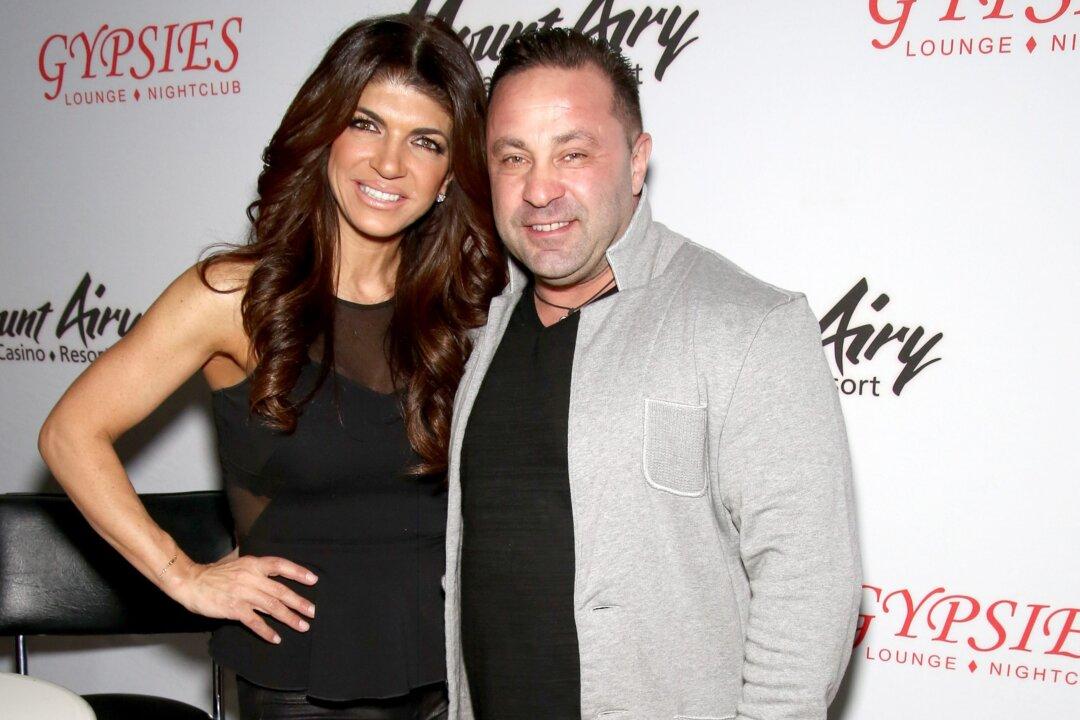‘Real Housewives’ Star Joe Giudice’s Daughters Ask Trump to Stop Their Father’s Deportation
