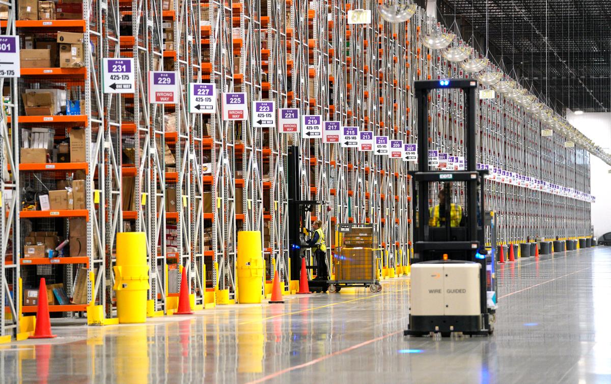 Amazon Must Be Broken Up: NYU Professor Amplifies Trump’s Antitrust Comments