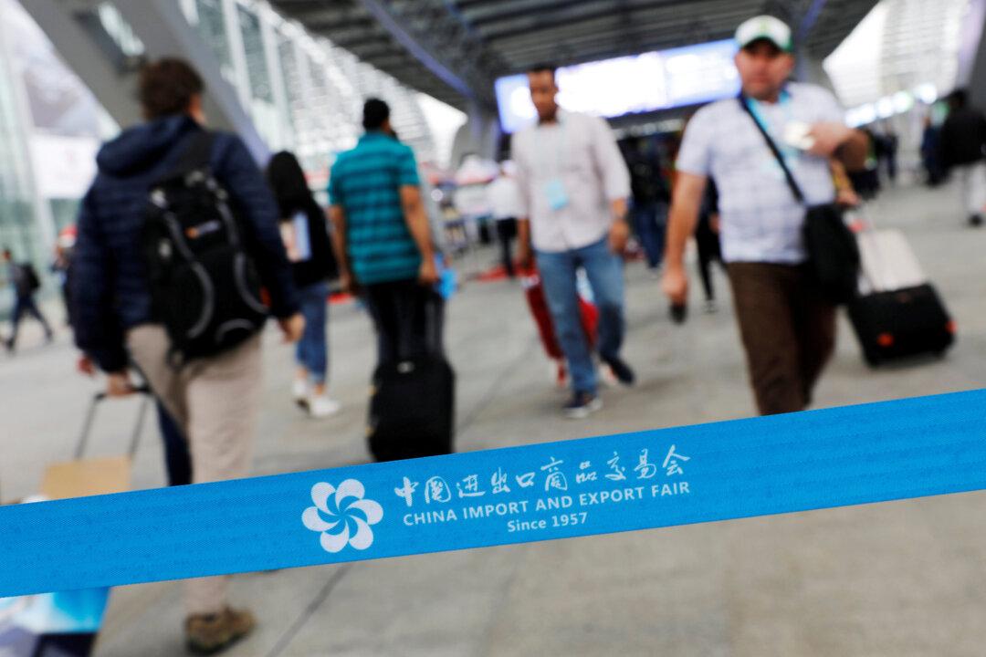 US Tariffs Loom at China’s Biggest Trade Fair