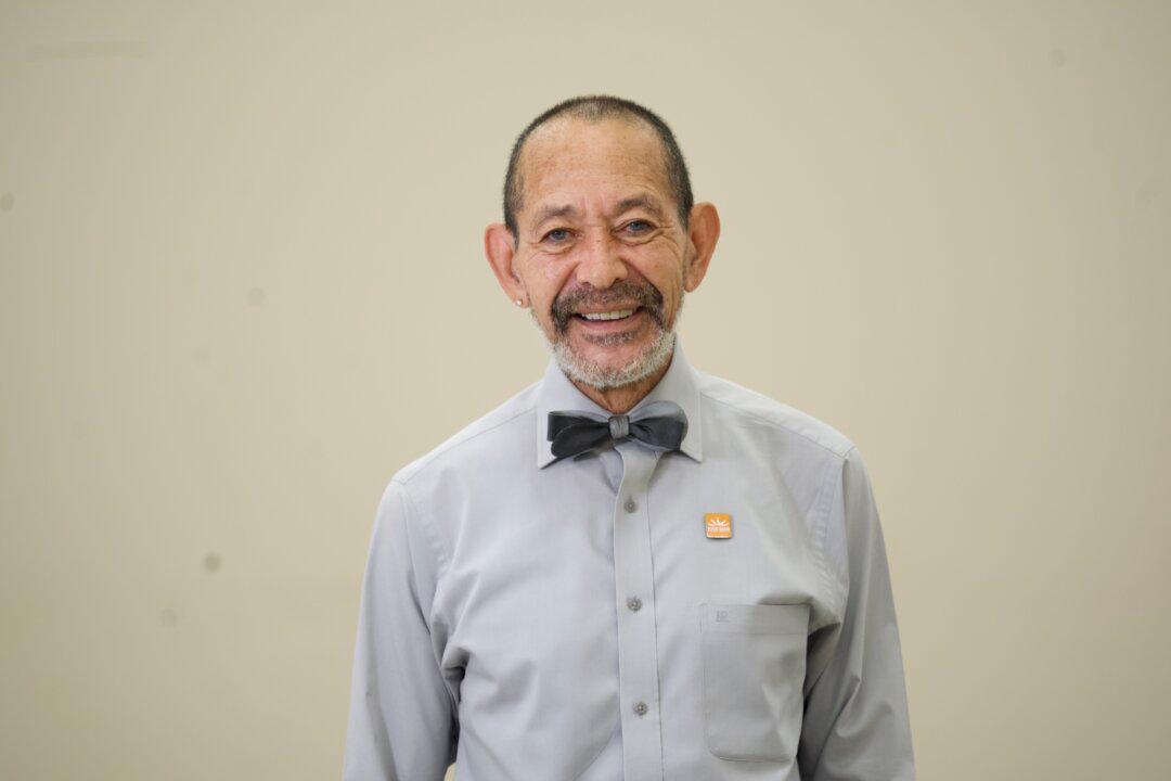 Making Bow Ties Cool Again: From Homelessness to Entrepreneurship