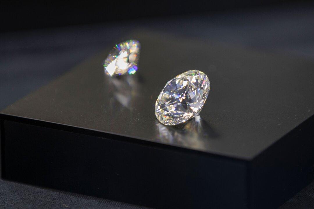 Washington Tightens Sanctions Against World’s Biggest Diamond Miner in Russia