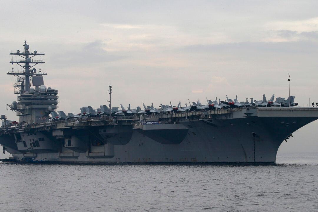 Copter Crashes on USS Ronald Reagan in Asia, Sailors Hurt