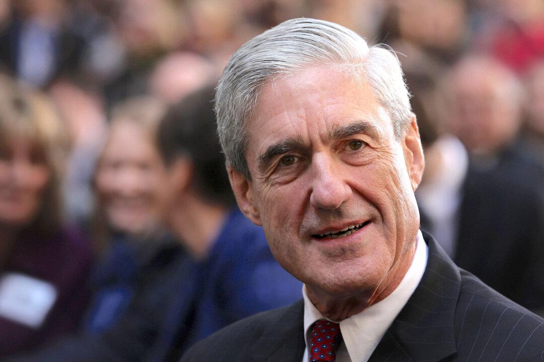 Special Counsel Requests FBI Probe of Offers to Pay Women to Falsely Accuse Mueller