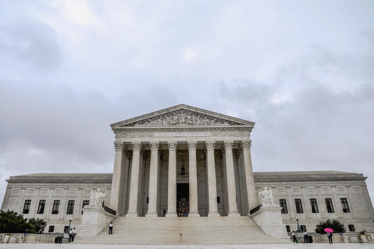 Supreme Court Turns Away Pennsylvania Electoral Map Dispute