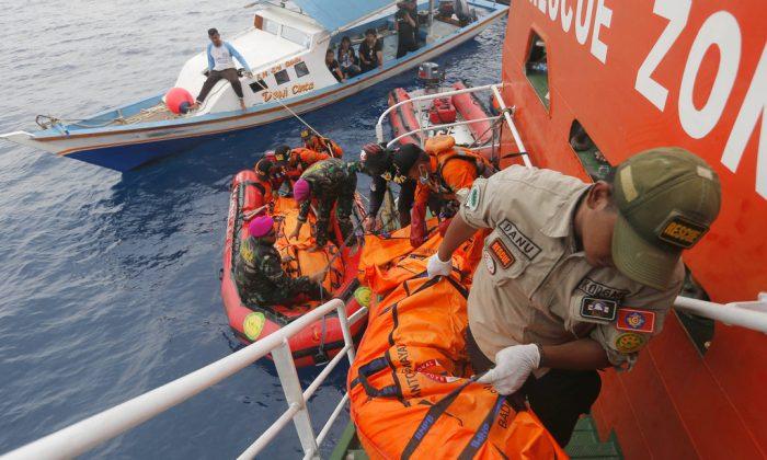 Lion Air Jet Position Possibly Located, 48 Body Bags Sent to Police