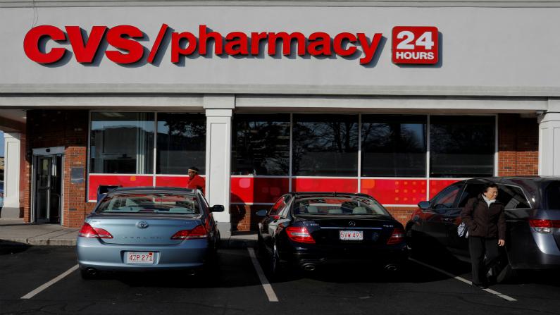 CVS Quarterly Profit Beats; Expects to Close Aetna Deal This Month