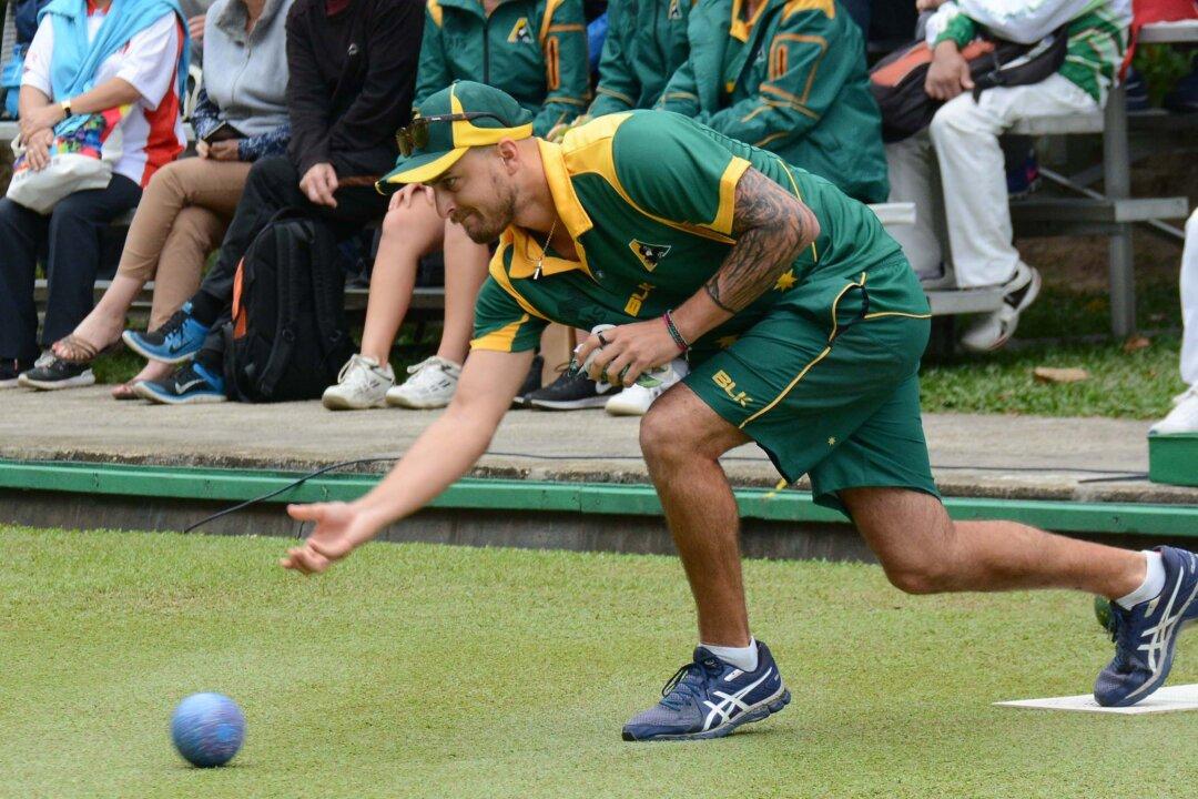 Elite Bowlers Compete for Classic Titles this Weekend