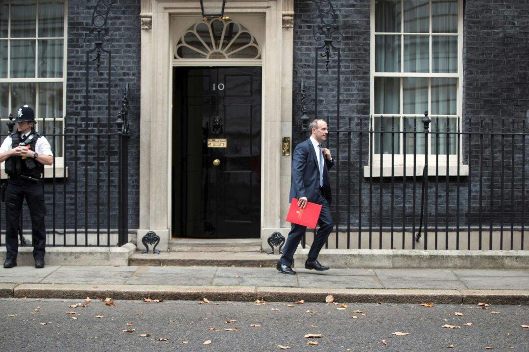 No Deal yet as Irish Border Holds up Brexit, EU and UK Say