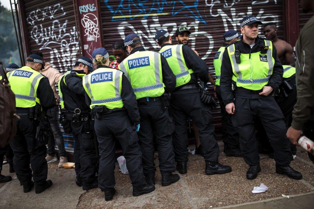 Spate of Stabbings in London Raises Questions About Police Search Powers