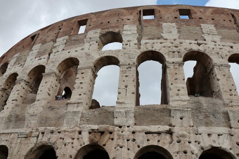 A Big Short Growing in Italian Debt