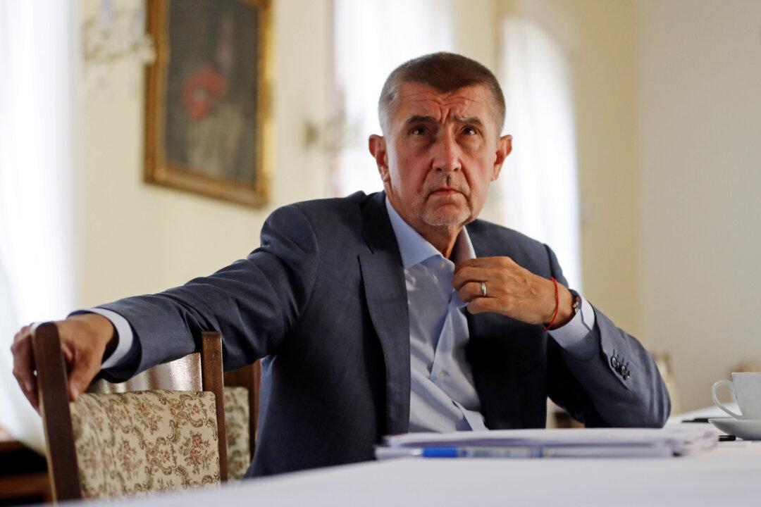 Czech Republic Joins Other EU States in Rejecting UN Migration Pact