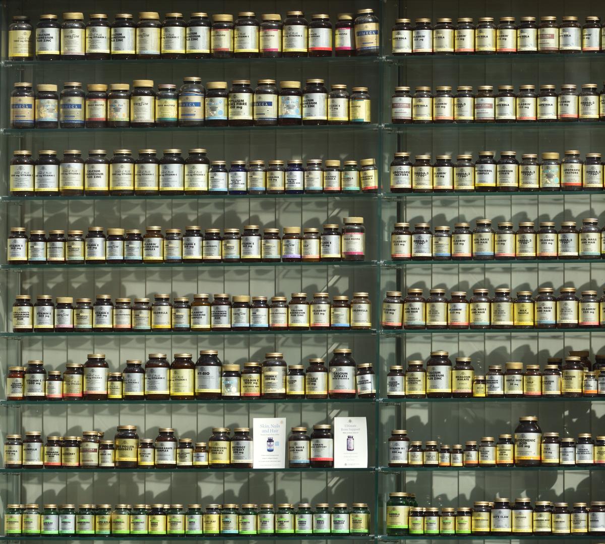 Nutritional Supplements Don’t Extend Life and May Have Harmful Effects, Study Warns