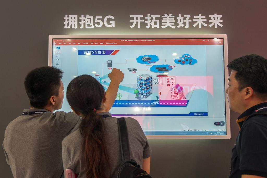 US May Lose Ground to China in 5G Race, Experts Warn
