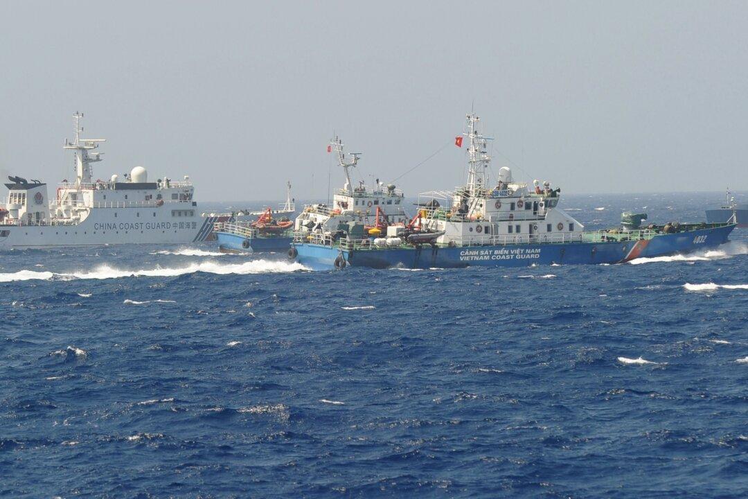 Vietnam Protests New Platform Built by Beijing in South China Sea