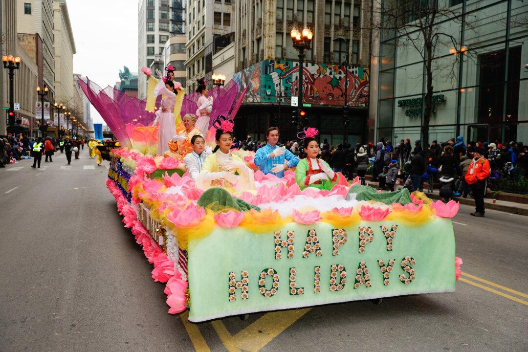 Chicago’s Thanksgiving Parade: A Tradition Enjoyed by Many