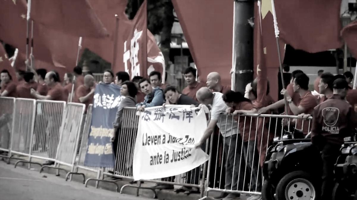 Falun Gong Practitioners at G-20 Arrested for Peacefully Protesting Chinese Regime’s Abuses