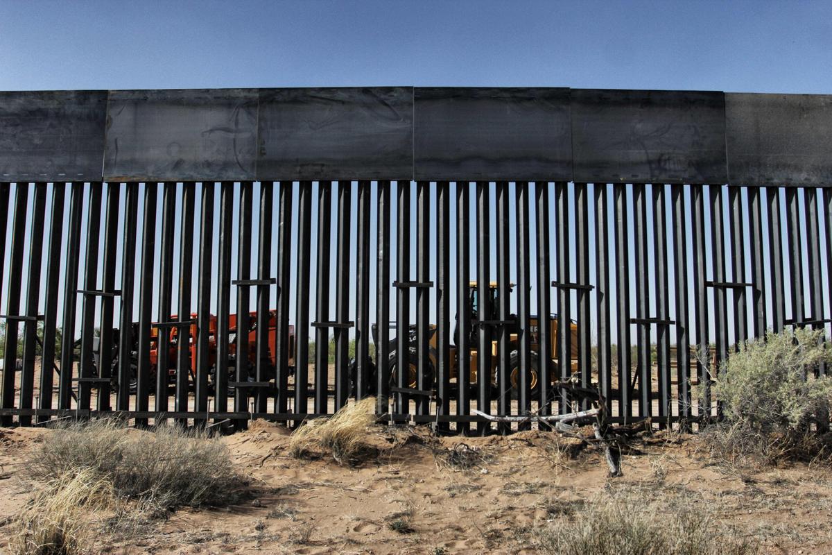 Supreme Court Dismisses Environmentalists’ Challenge to Border Wall