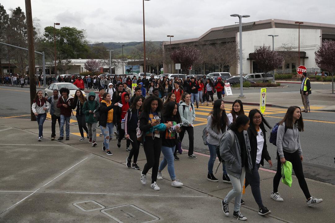 California Lawmakers Want to Extend Free Community College to 2 Years