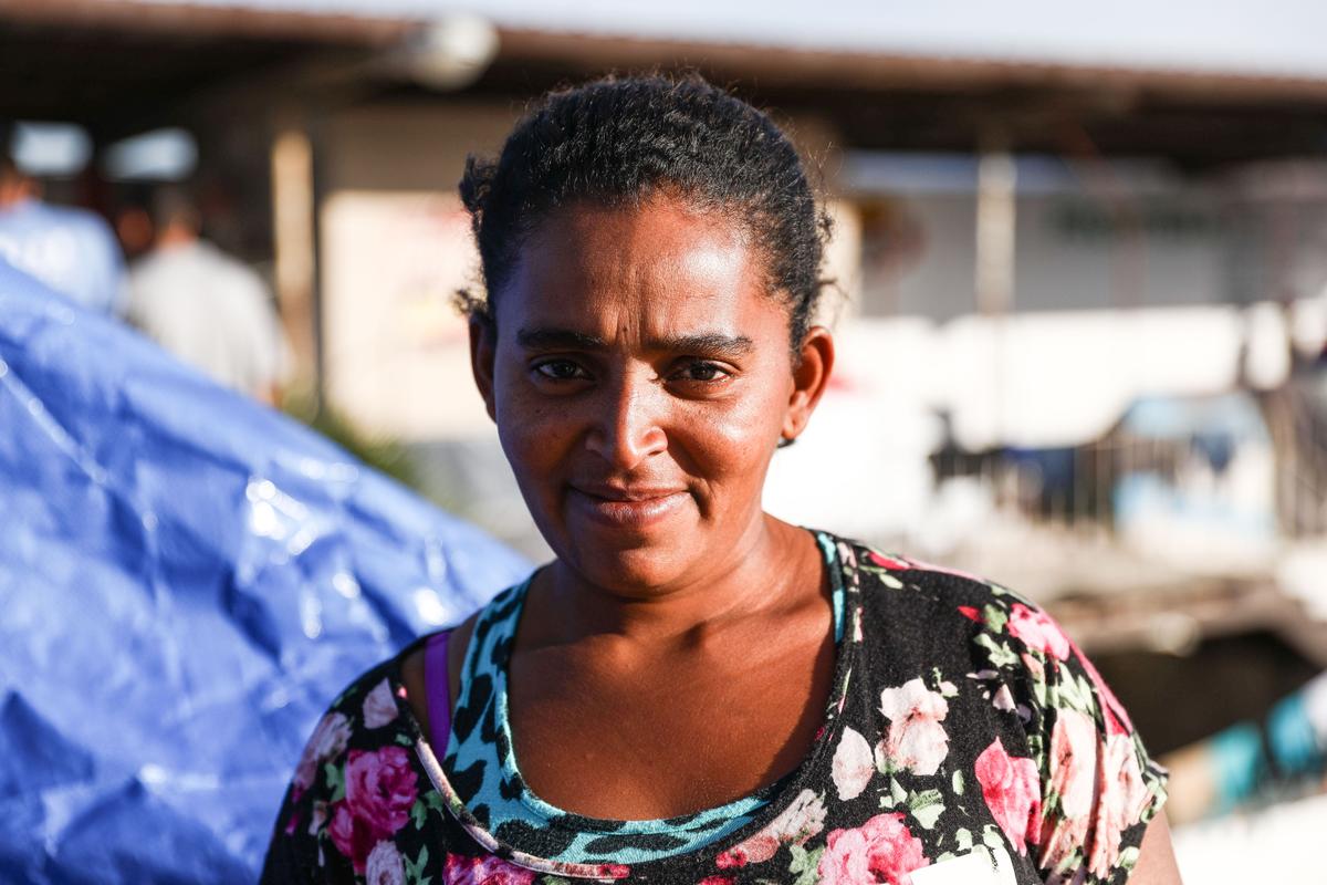 Caravan Members Make New Plans After Being Sold Empty Promises