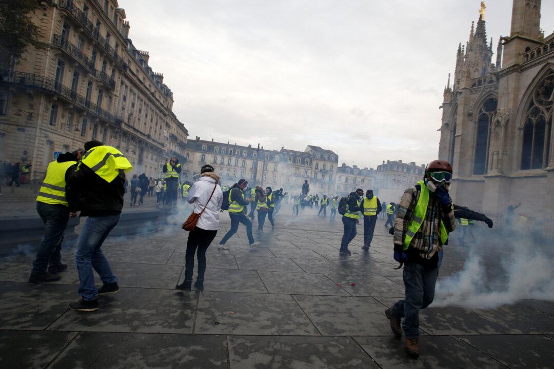 Riot in Paris: Yellow Vests’ Demands Marred by Violence