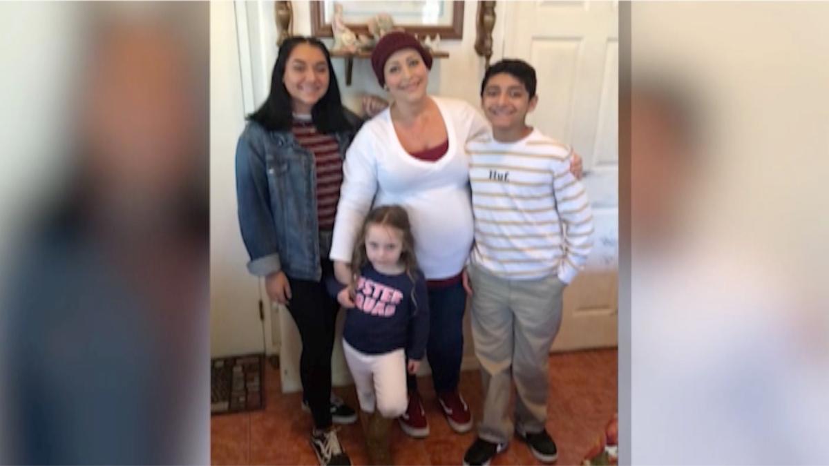 Mother of Twins Who Fought Leukemia While Pregnant Gets Bone Marrow Transplant